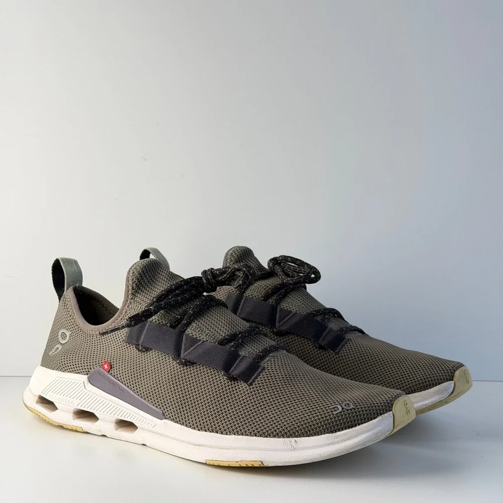 On Cloudeasys Mens 12.5 Olive Green Running Shoes CloudTec Knit Mesh